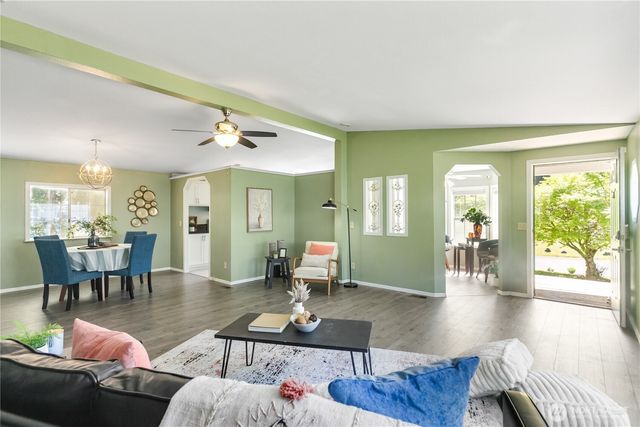 2019 SE Richmond Lane, Port Orchard, WA 98367