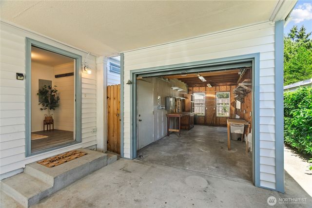 2019 SE Richmond Lane, Port Orchard, WA 98367