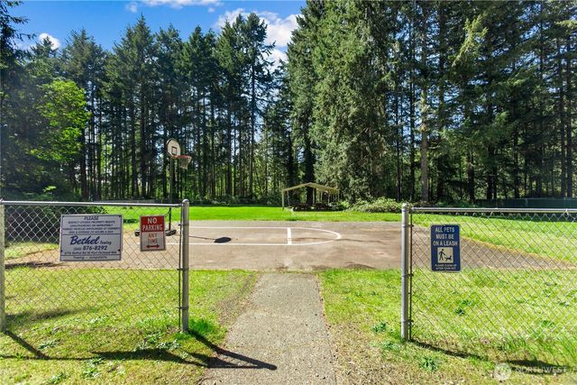 2019 SE Richmond Lane, Port Orchard, WA 98367