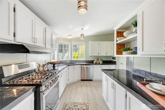 2019 SE Richmond Lane, Port Orchard, WA 98367