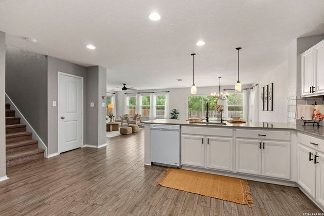 7650 Heavenly Arbor, San Antonio, TX 78254