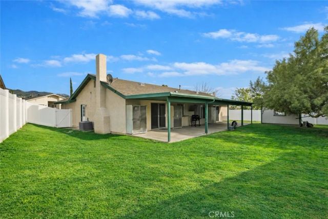 1584 Buckeye Street, Highland, CA 92346