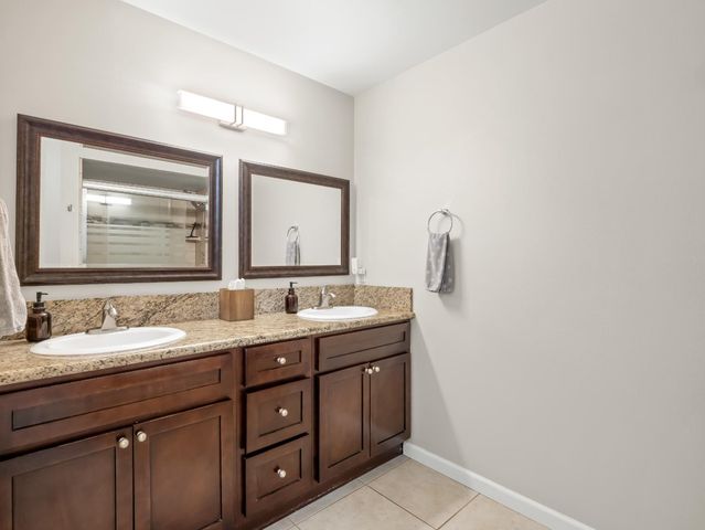 8732 N Fuller Avenue, Fresno, CA 93720