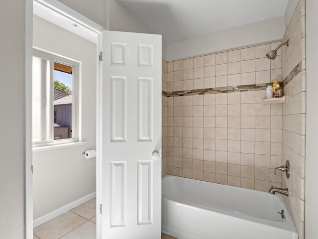 8732 N Fuller Avenue, Fresno, CA 93720