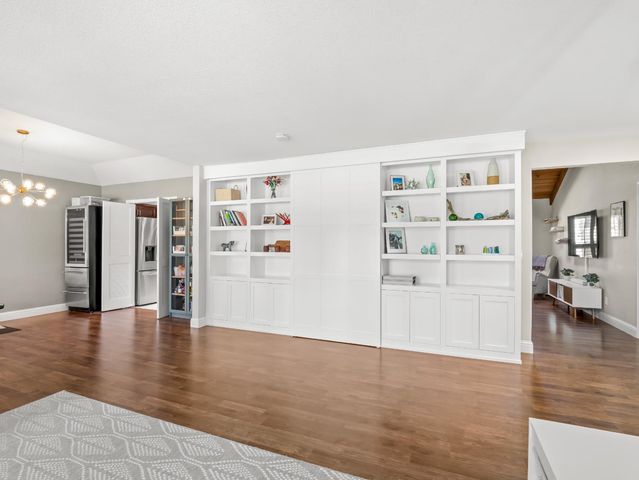 8732 N Fuller Avenue, Fresno, CA 93720