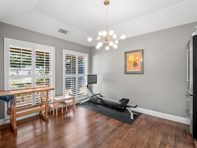 8732 N Fuller Avenue, Fresno, CA 93720