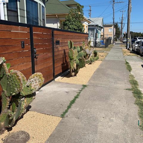3714 E 12th Street, Oakland, CA 94601
