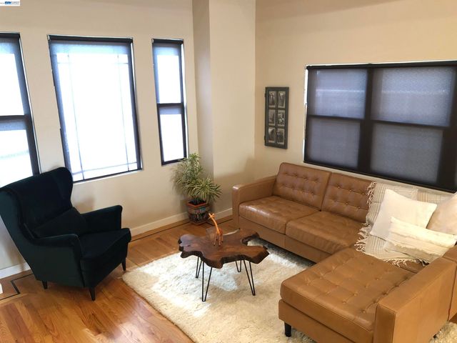 3714 E 12th Street, Oakland, CA 94601