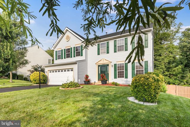 15465 AMBERGATE DR, Woodbridge, VA 22193