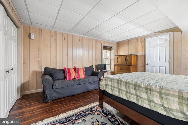 15465 AMBERGATE DR, Woodbridge, VA 22193