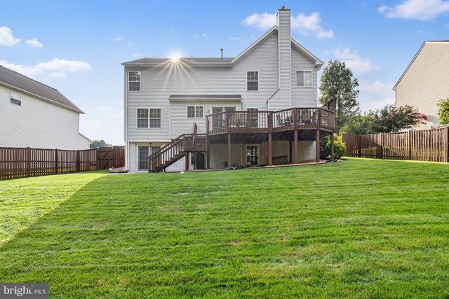 15465 AMBERGATE DR, Woodbridge, VA 22193