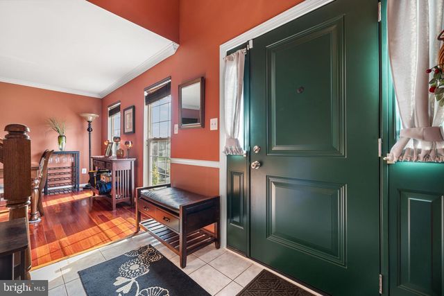 15465 AMBERGATE DR, Woodbridge, VA 22193