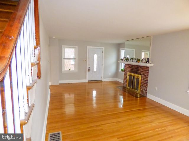 1277 W POPLAR ST, York, PA 17404