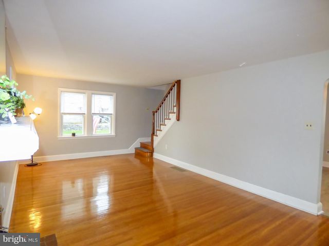 1277 W POPLAR ST, York, PA 17404