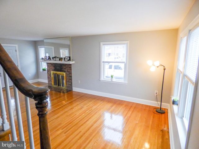 1277 W POPLAR ST, York, PA 17404