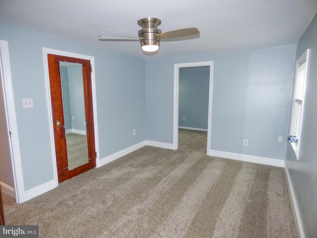 1277 W POPLAR ST, York, PA 17404