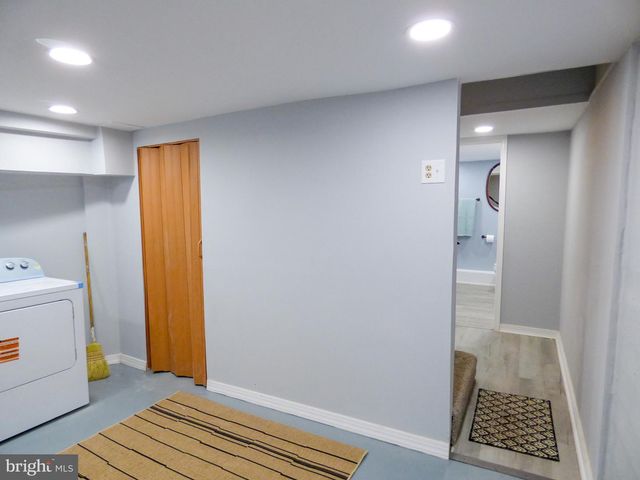 1277 W POPLAR ST, York, PA 17404