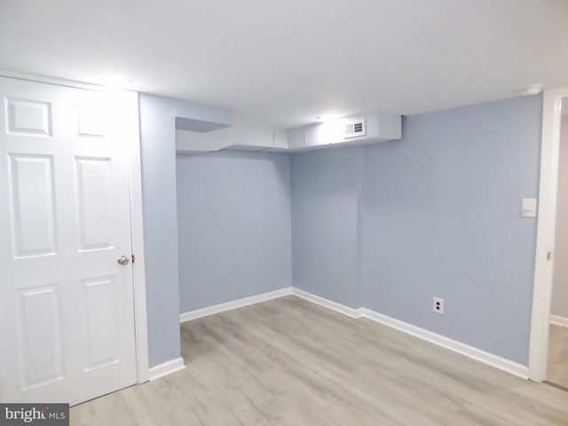 1277 W POPLAR ST, York, PA 17404