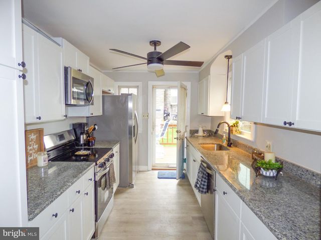 1277 W POPLAR ST, York, PA 17404