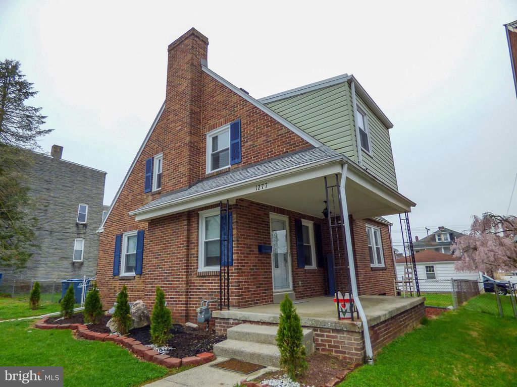 1277 W POPLAR ST, York, PA 17404