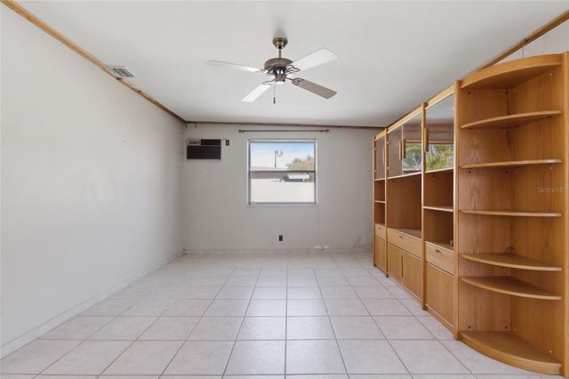 4511 N LINCOLN AVENUE, Tampa, FL 33614