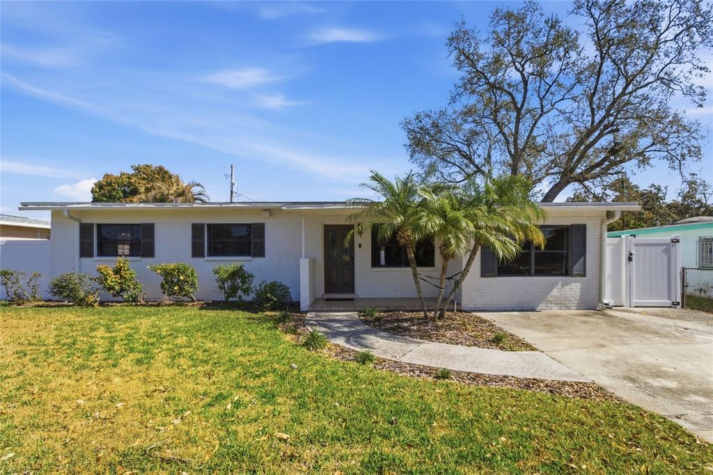 4511 N LINCOLN AVENUE, Tampa, FL 33614