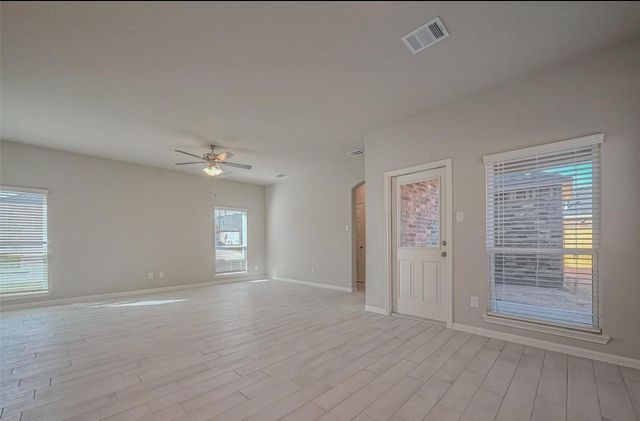 22807 Ephesus Avenue, Tomball, TX 77377