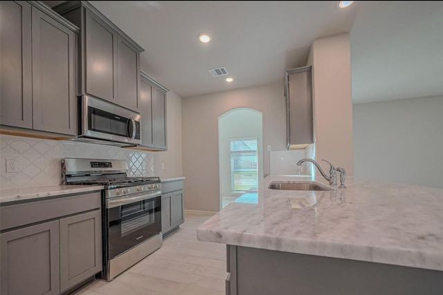 22807 Ephesus Avenue, Tomball, TX 77377