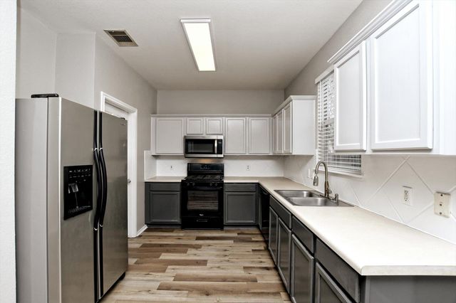 2201 Twin Peaks CV, Leander, TX 78641