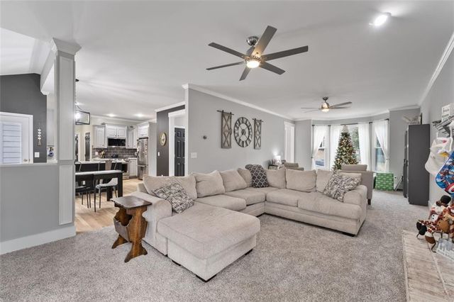 640 Braidwood NW Drive, Acworth, GA 30101