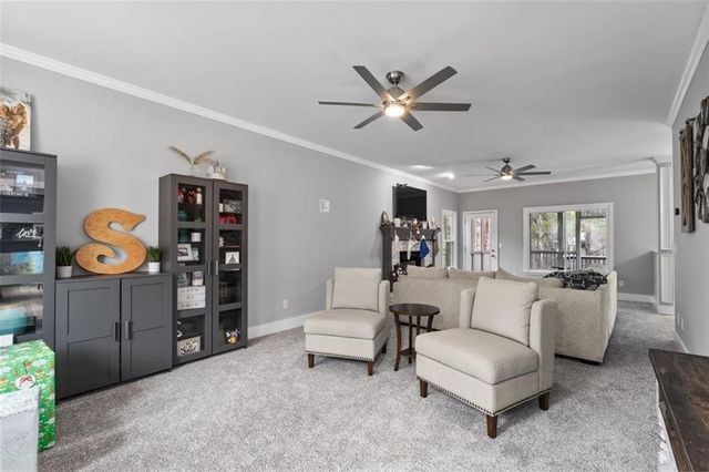 640 Braidwood NW Drive, Acworth, GA 30101