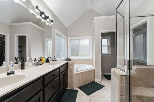 640 Braidwood NW Drive, Acworth, GA 30101