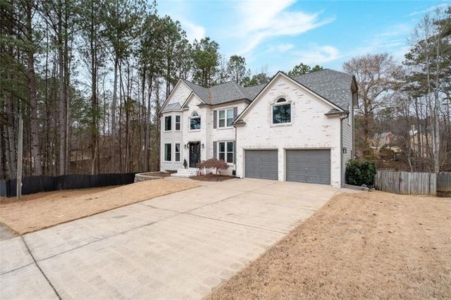 640 Braidwood NW Drive, Acworth, GA 30101