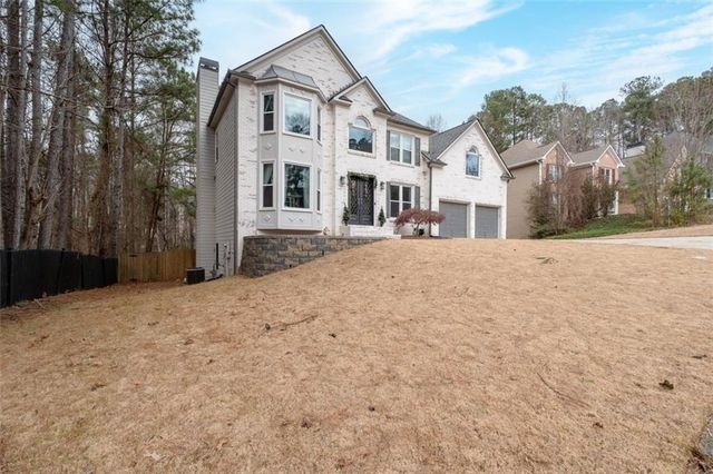 640 Braidwood NW Drive, Acworth, GA 30101
