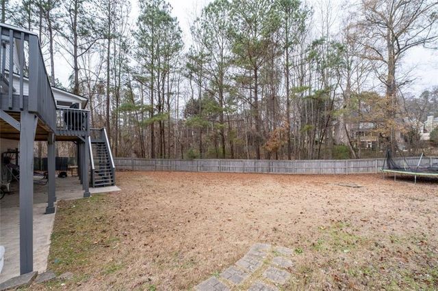 640 Braidwood NW Drive, Acworth, GA 30101