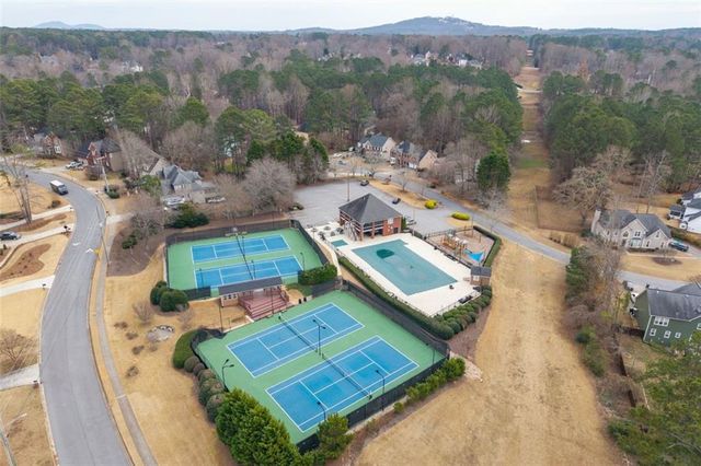 640 Braidwood NW Drive, Acworth, GA 30101