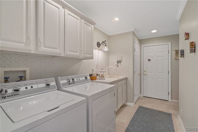 18 Regan Drive, Oswego, NY 13126