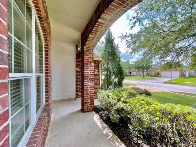 6722 Lilacbrook Court, Spring, TX 77379