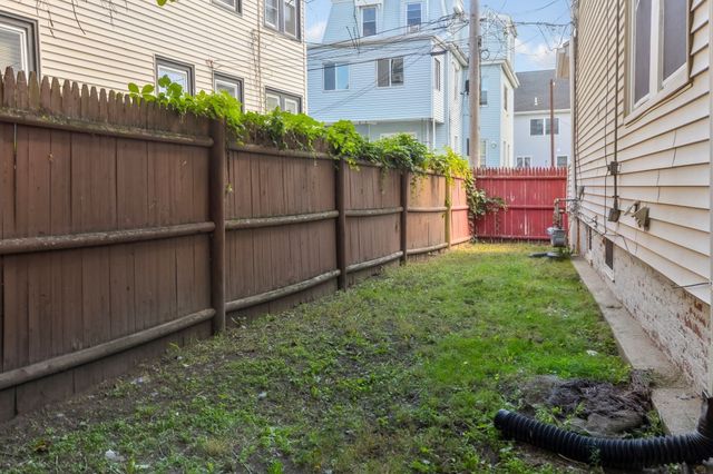 40 Plymouth St, Everett, MA 02149