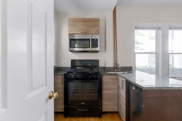 40 Plymouth St, Everett, MA 02149