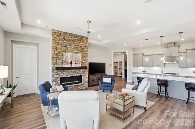 2015 Belle Mont Farm Avenue, Monroe, NC 28110