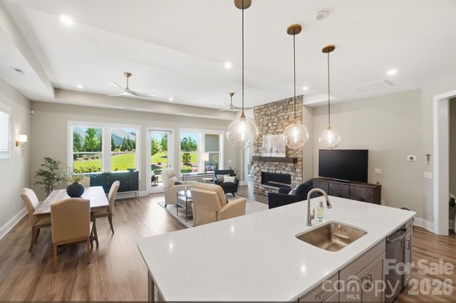 2015 Belle Mont Farm Avenue, Monroe, NC 28110