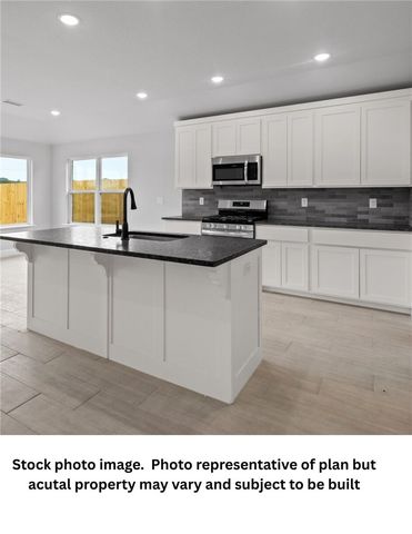 6420 NW Zella Street, Bentonville, AR 72713
