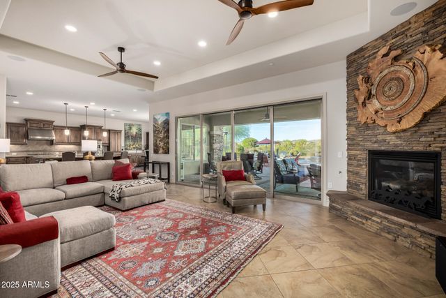 12782 W TYLER Trail, Peoria, AZ 85383