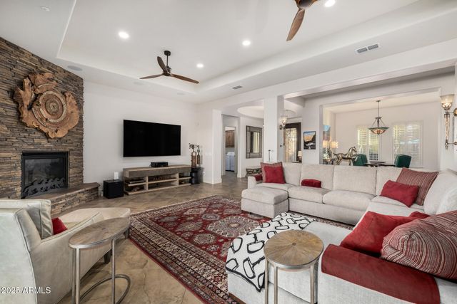 12782 W TYLER Trail, Peoria, AZ 85383