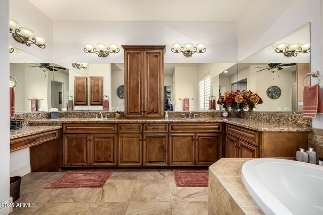 12782 W TYLER Trail, Peoria, AZ 85383