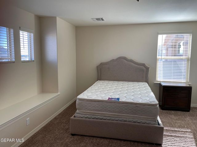 356 Hidden Gem Street, El Paso, TX 79928