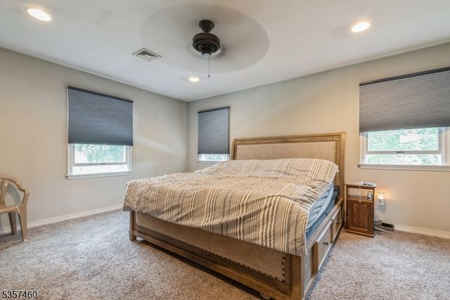 8 Mill Brook Road, Franklin Twp., NJ 07882