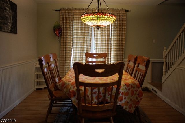 8 Mill Brook Road, Franklin Twp., NJ 07882