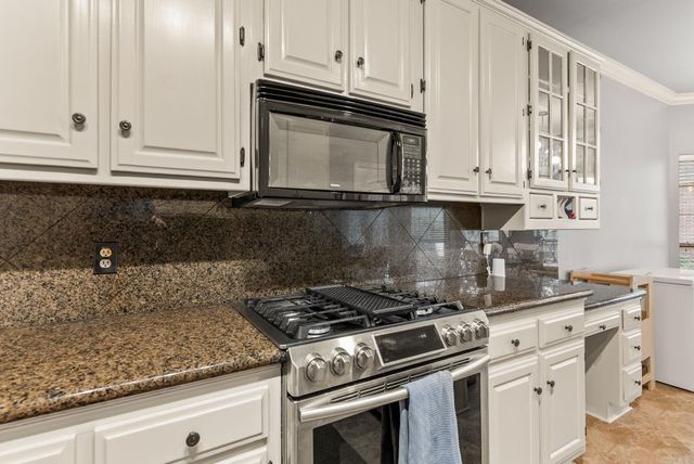 13800 Saint Michael Drive, Little Rock, AR 72211